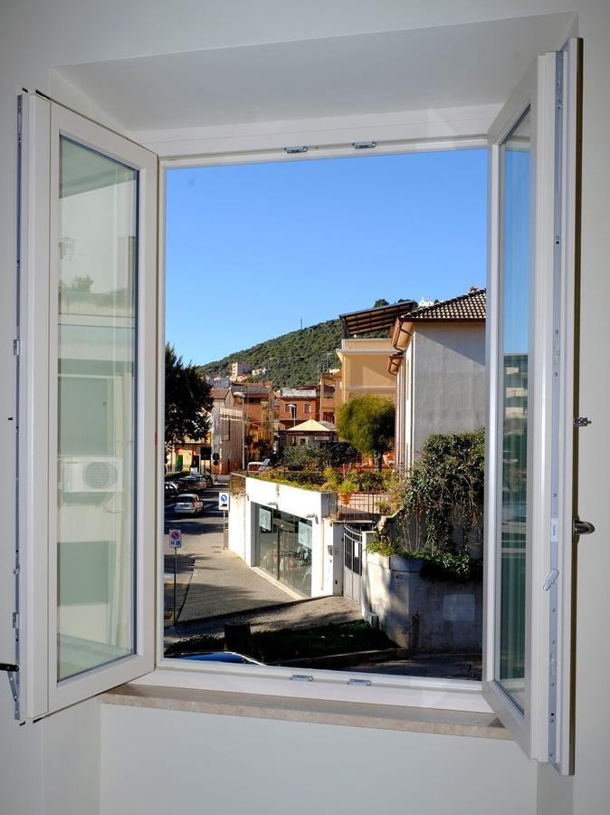 Eos Room And Breakfast Iglesias Bagian luar foto
